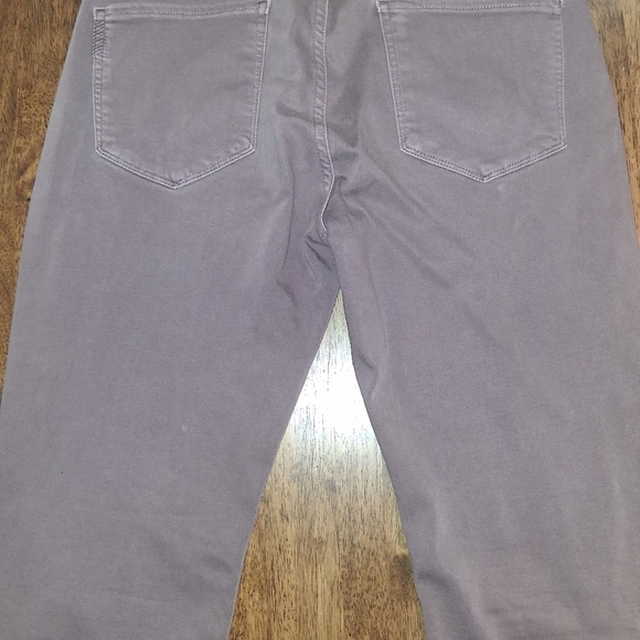 Paige Normandif Jeans. Medium gray Purple color 33 - Picture 8 of 9